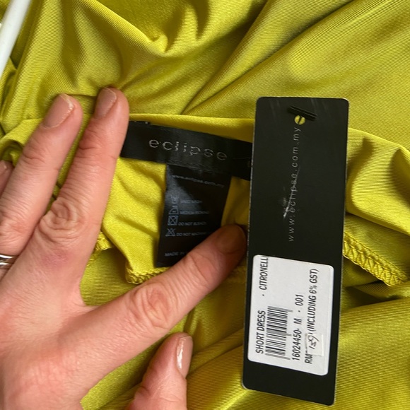 NWT Eclipse -Goldish lime green, silky dresss - Picture 2 of 3